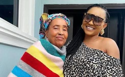 Actress Mercy Aigbe L0ses Mother