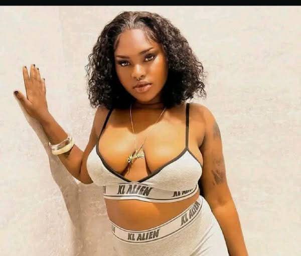 Mandy Kiss dumps ‘s£x with 100 men’ attempt as monarch calls for her arrest