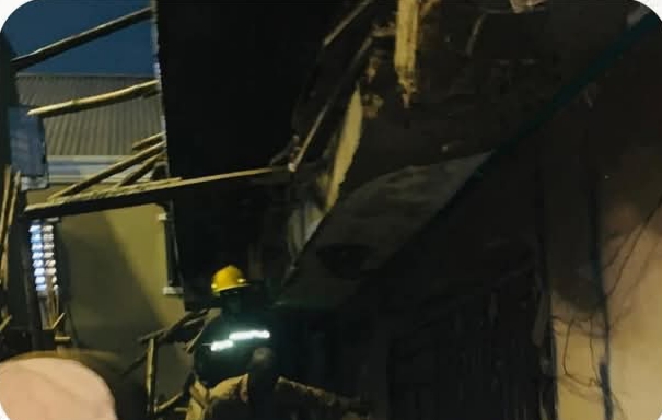 Two-Storey Building C0llapses In Lagos, Six R£scued