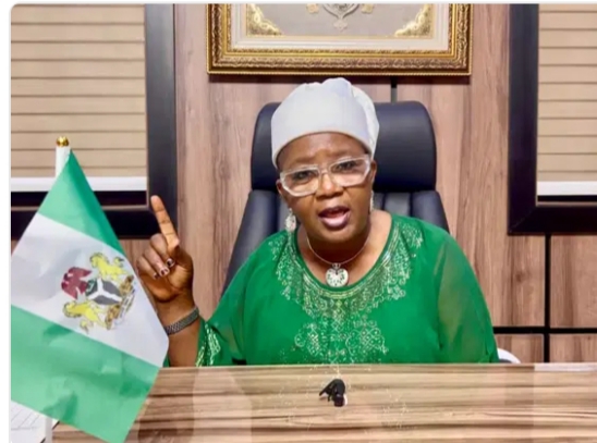 Iyaloja: Edo market women back Oba of Benin