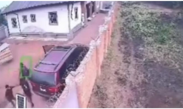 CCTV Captures Dar!ng Fresh K!dnapping In Ekpoma, A Day After Residents Protest Incessant ∆bductions In Edo