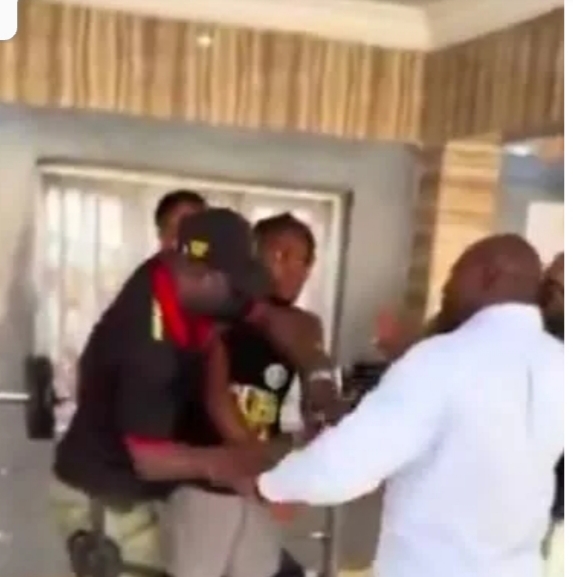 Father arrests gym instructor for impr£gnating his daughter